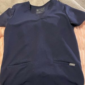 Figs Casma Three Pocket Scrub Top - Navy